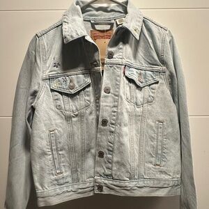 Levi's Classic Light Blue Denim Jacket
